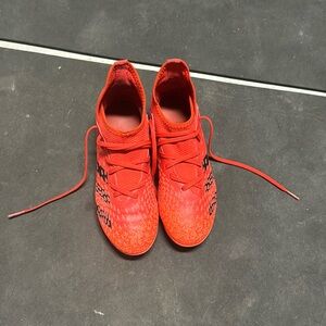 Used boys adidas predator soccer cleats, size 3